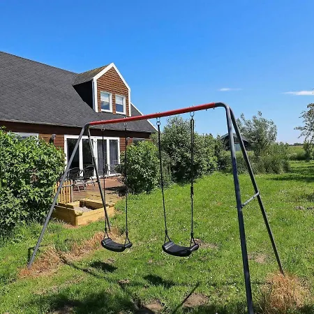 Three-bedroom Holiday In Rødby 37 Feriehus *